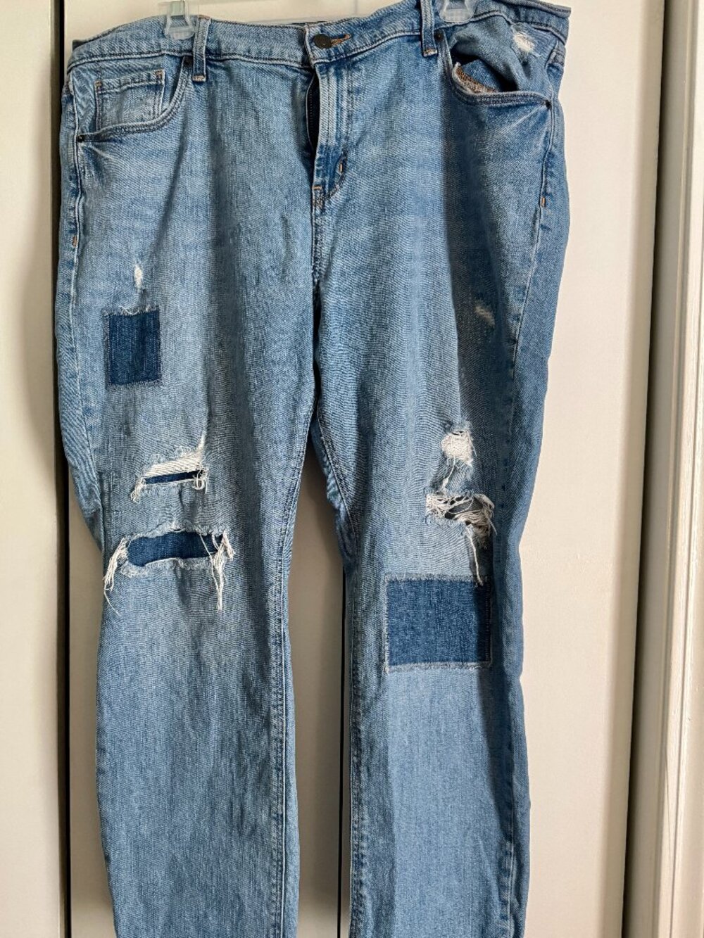 Old Navy Boyfriend Jeans Blue Patchwork Distressed Denim Relaxed Fit Size 16